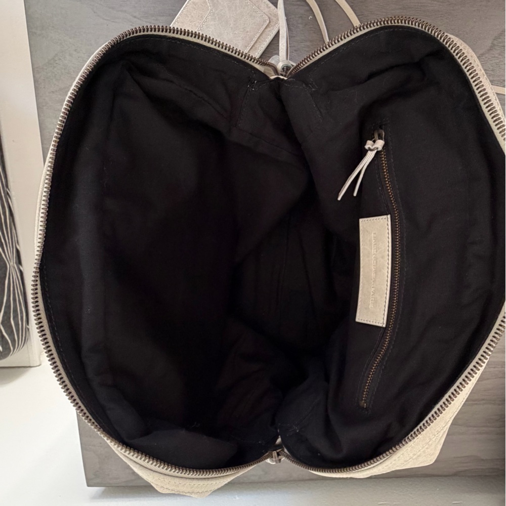 Balenciaga Motocross Classic Bowling Bag | Neutral Lambskin - Picture 6 of 7